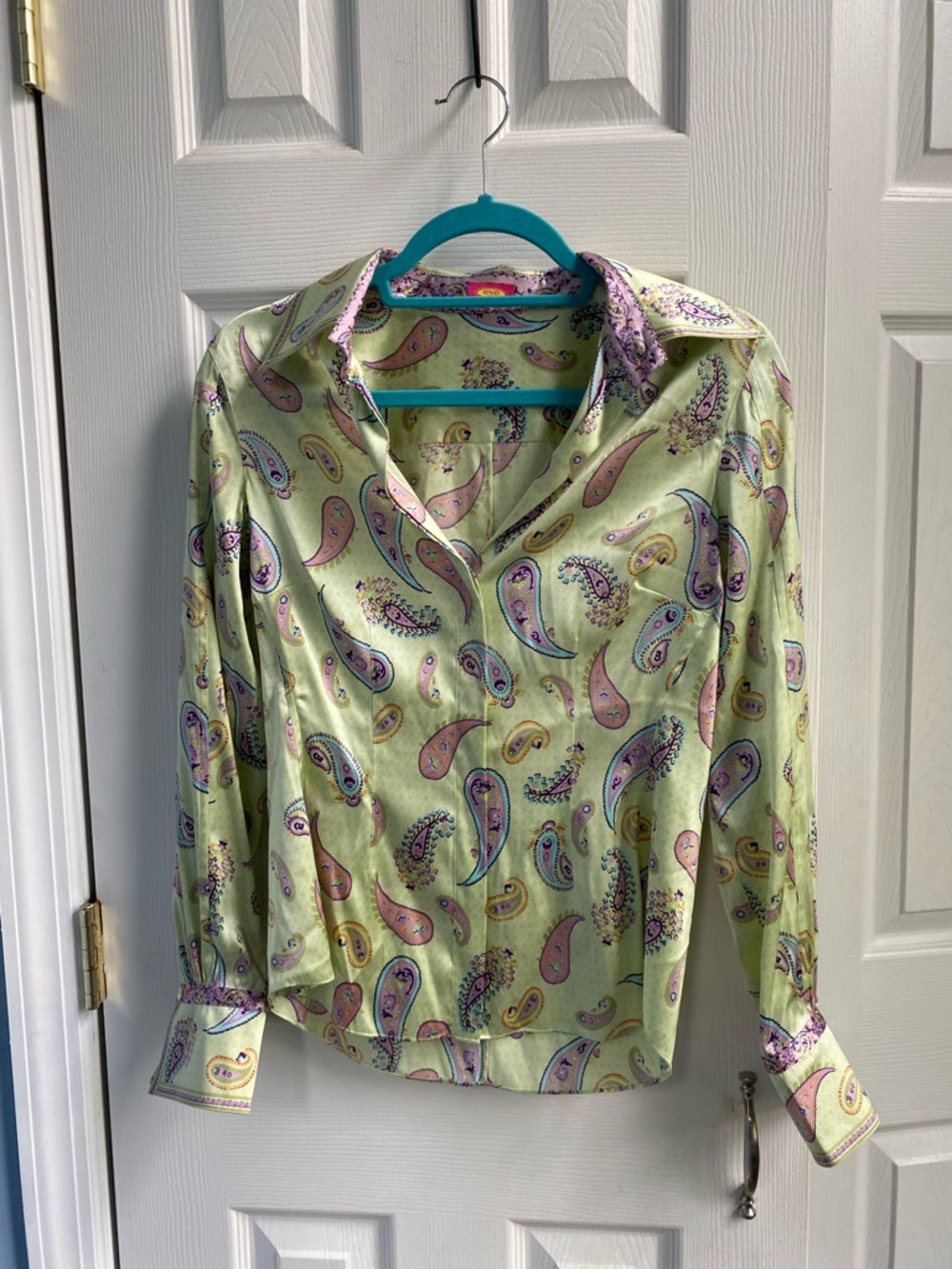 Women’s Paisley Button-Up Top in Light Green